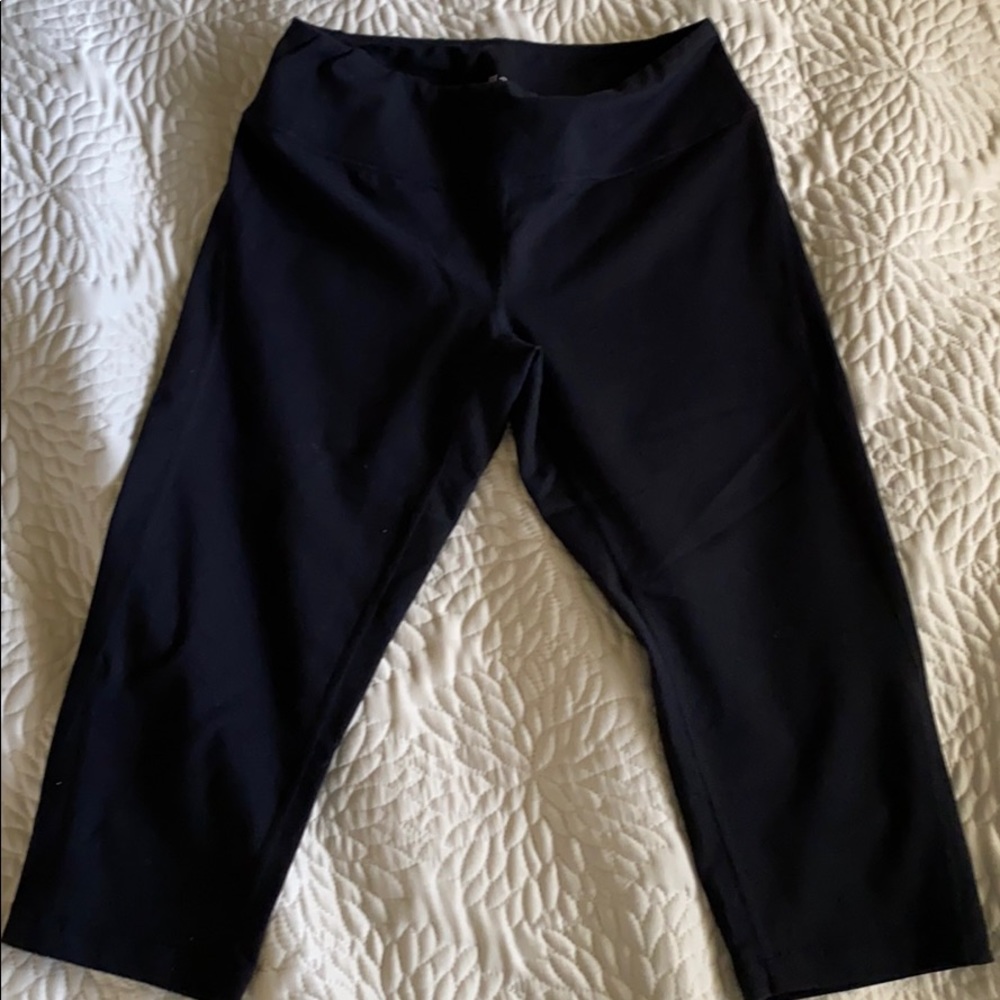 Zella Black Cropped Legging Small